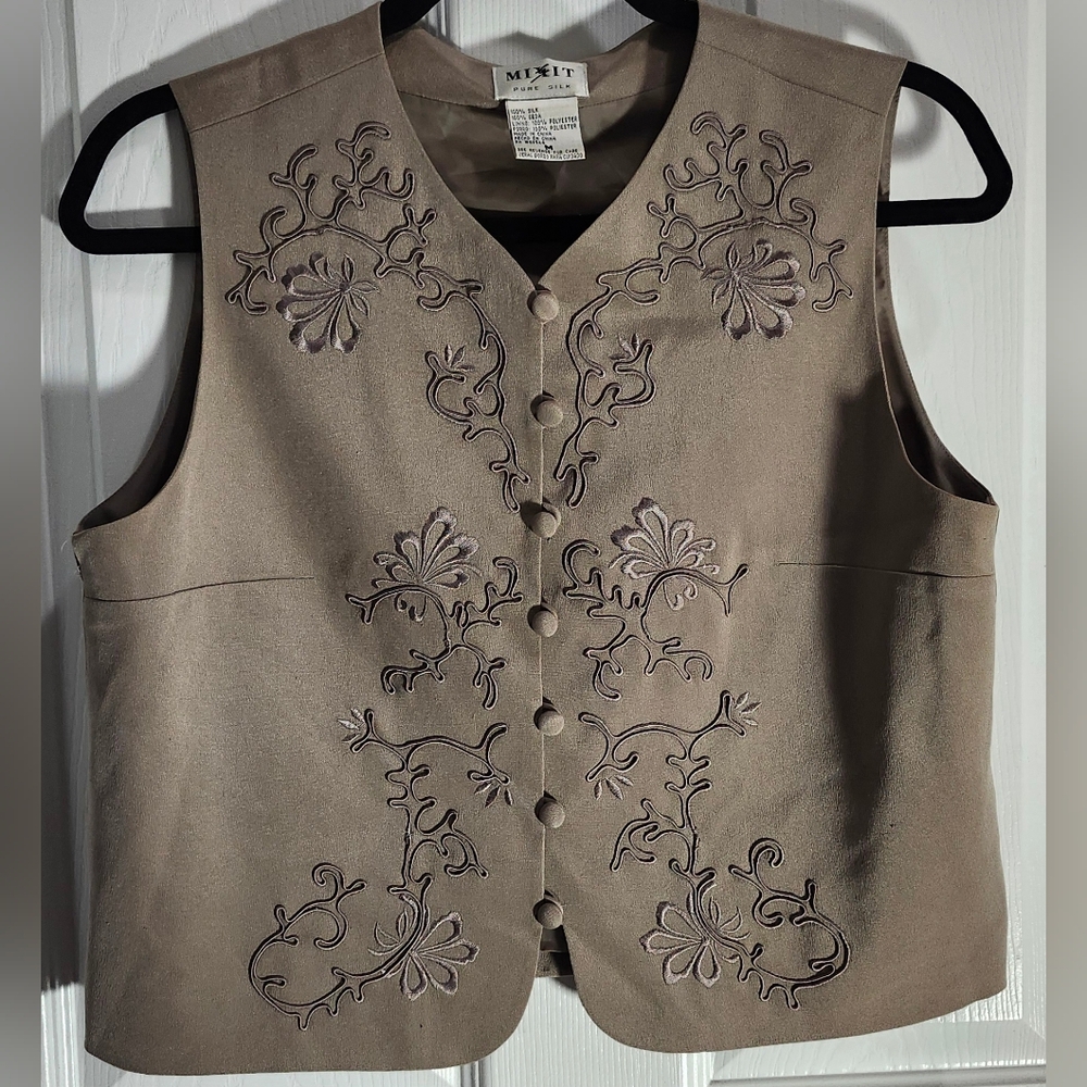 Mix It Pure Silk Beige Sleeveless Vest Cord Embroidery Women's Size Medium